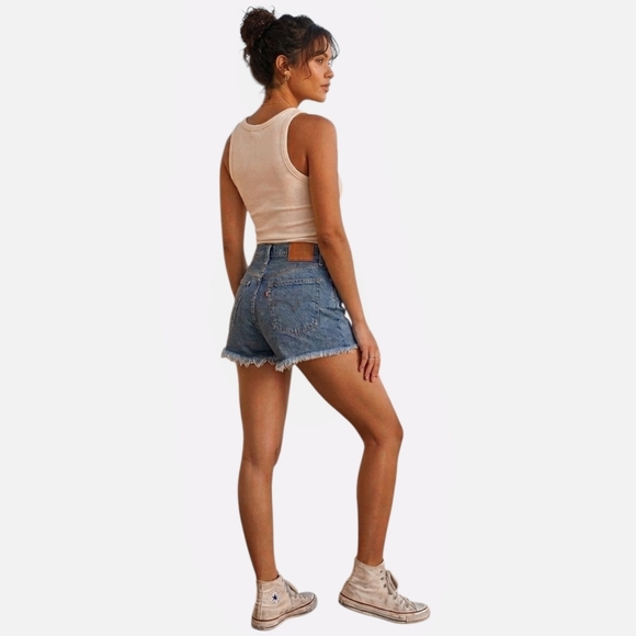 Levi's × Revolve Oxnard Athens High Rise Frayed Shorts - Picture 2 of 10